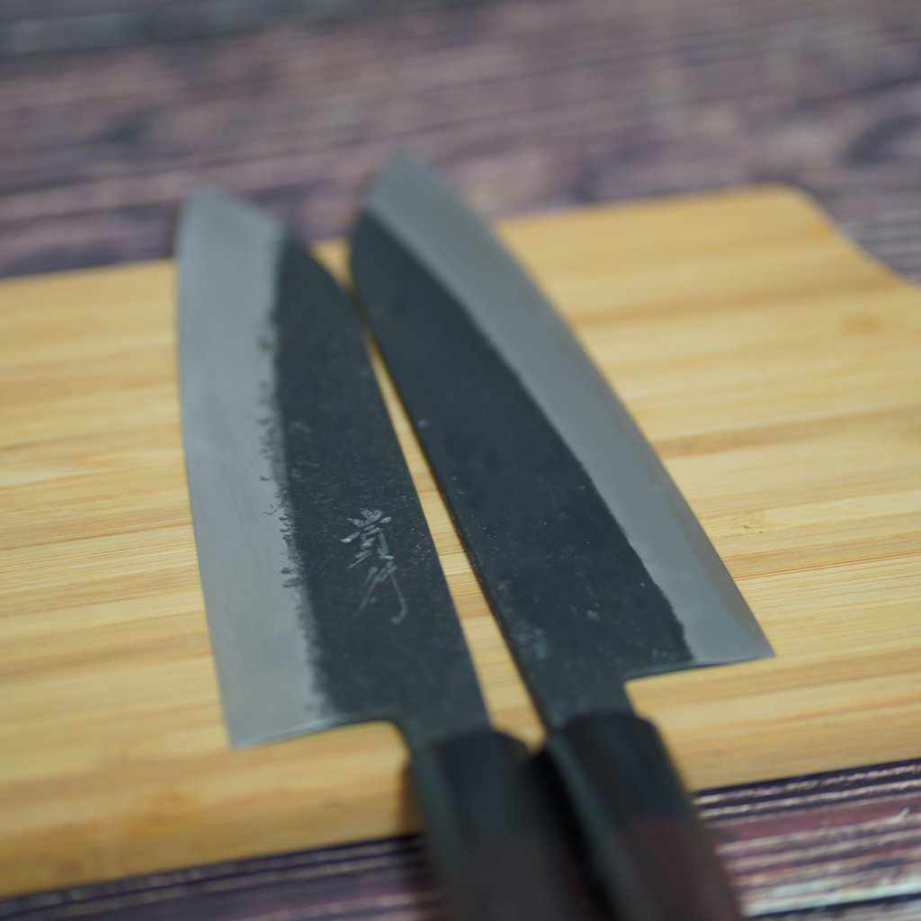【三徳包丁】本鍛造 黒打 三徳包丁 (青紙スーパー鋼) 170mm | 越前打刃物 | 鍛冶工房いわい - Image 14